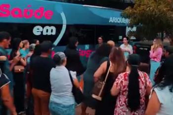 Prefeitura disponibiliza dois novos ônibus para pacientes que necessitam de atendimento especializado