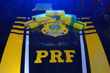 PRF apreende cocaína escondida em compartimento oculto de veículo