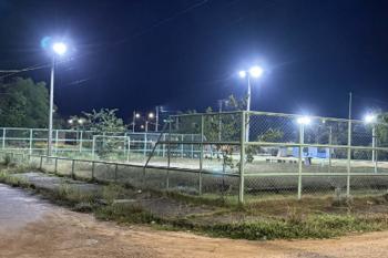 Campo no Parque dos Buritis recebe nova iluminação em Jaci-Paraná