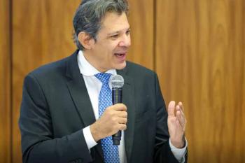 Haddad propõe que Banco Central fiscalize fundos de investimentos