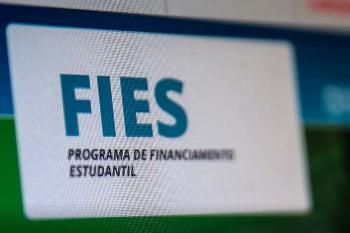 Fies: pré-selecionados devem complementar inscrição a partir de sexta