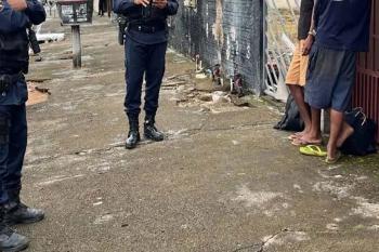 PM flagra dupla furtando fios elétricos de residência no centro