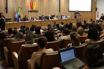 Notícia - MPRO inicia ciclo de palestras sobre Transtorno do Espectro Autista em Porto Velho