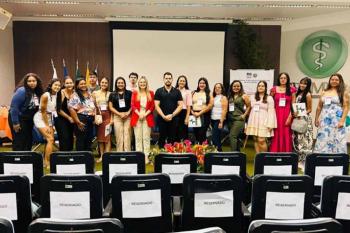 Técnicos em Enfermagem do Campus Guajará-Mirim participam de Simpósio