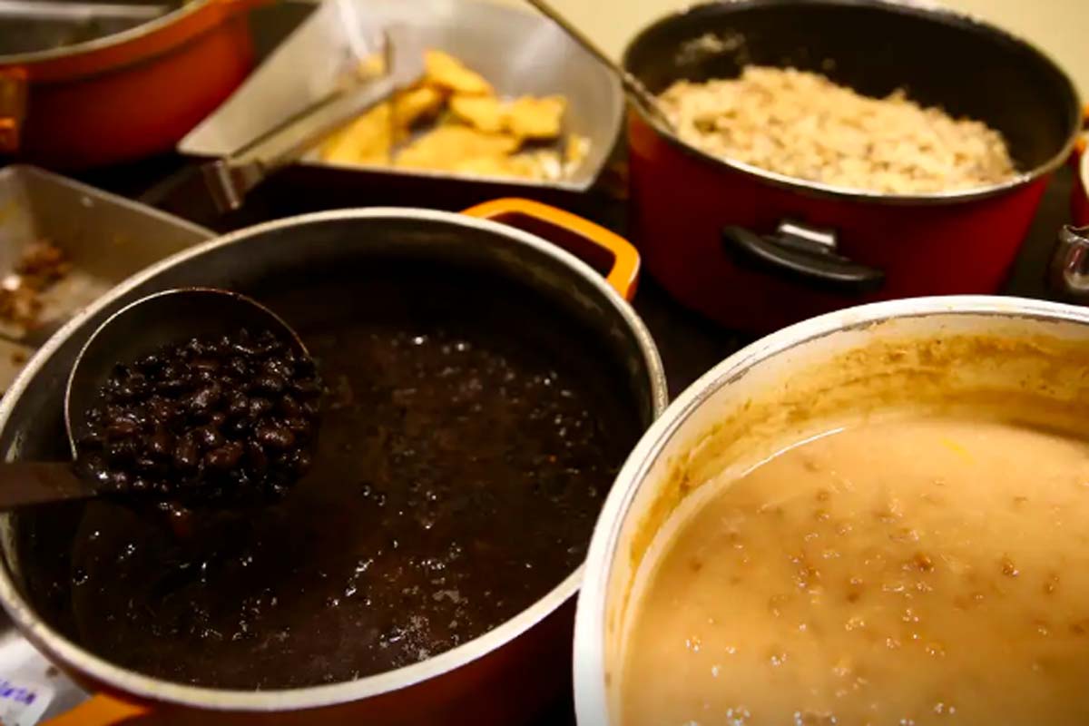 Insegurança alimentar atinge mais de 60% das famílias em favelas