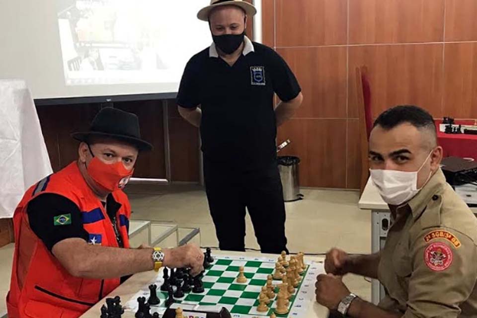 Dia de Xadrez para os Militares do Corpo de Bombeiro de Rondônia em Porto Velho