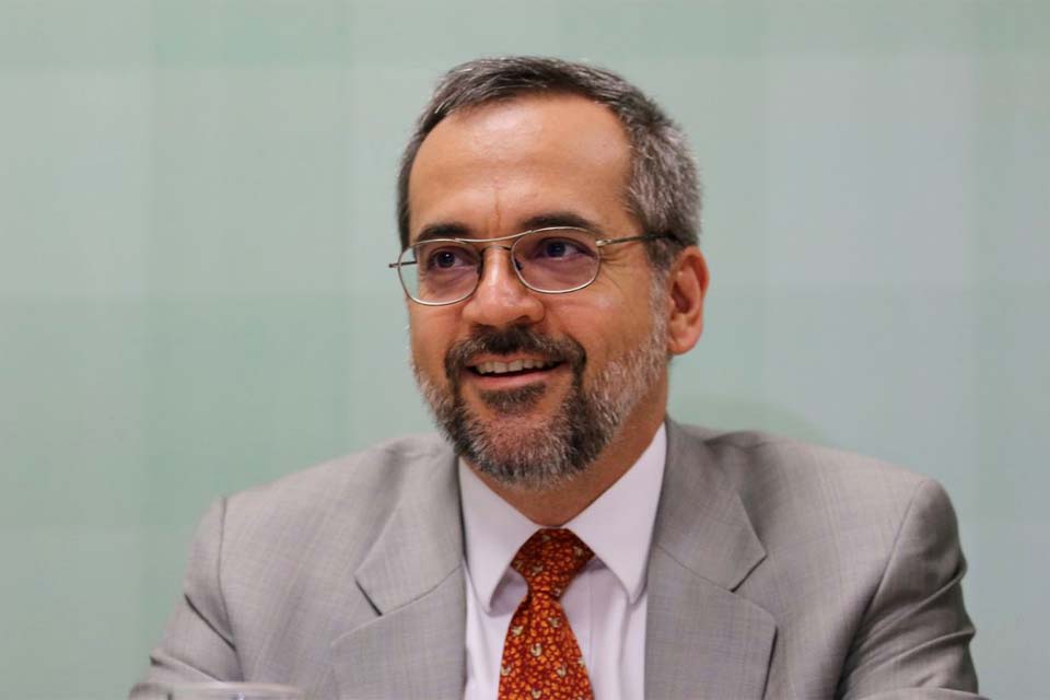 Enem 2019 foi o “melhor de todos os tempos”, diz ministro