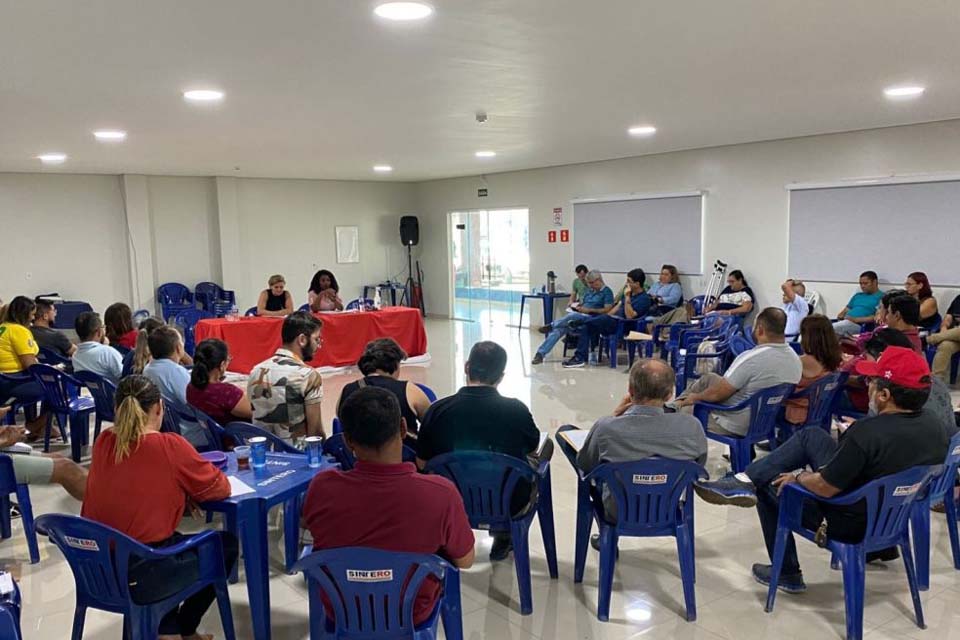 SINTERO discute estratégias de luta a favor dos trabalhadores e trabalhadoras em educação em reunião do Sistema Diretivo
