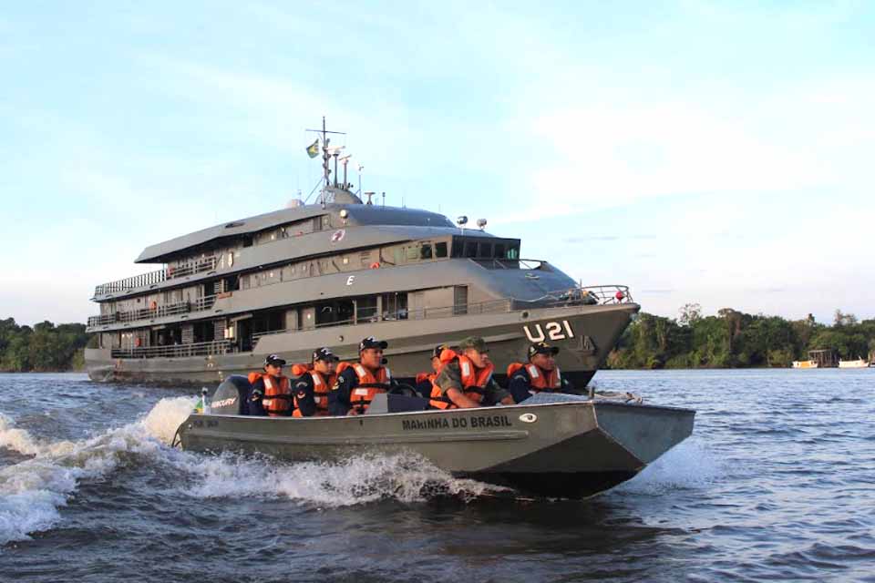 Marinha leva Assistência Hospitalar a comunidades ribeirinhas do Rio Madeira