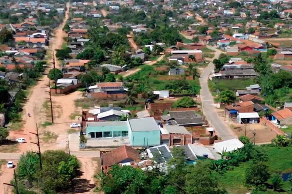 Setores Geraldo Alvin e Santa Marta recebem o Regulariza Jipa