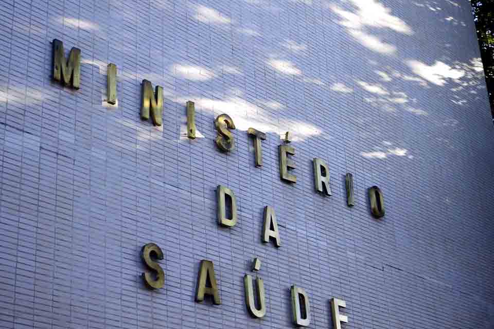 Governo libera recursos para tratamento de sintomas pós-covid no SUS