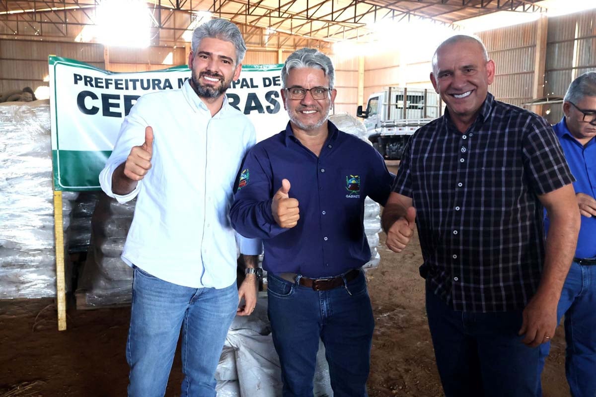Wiveslando Neiva destaca entrega de adubos e fertilizantes para fortalecer produtores rurais de Cerejeiras
