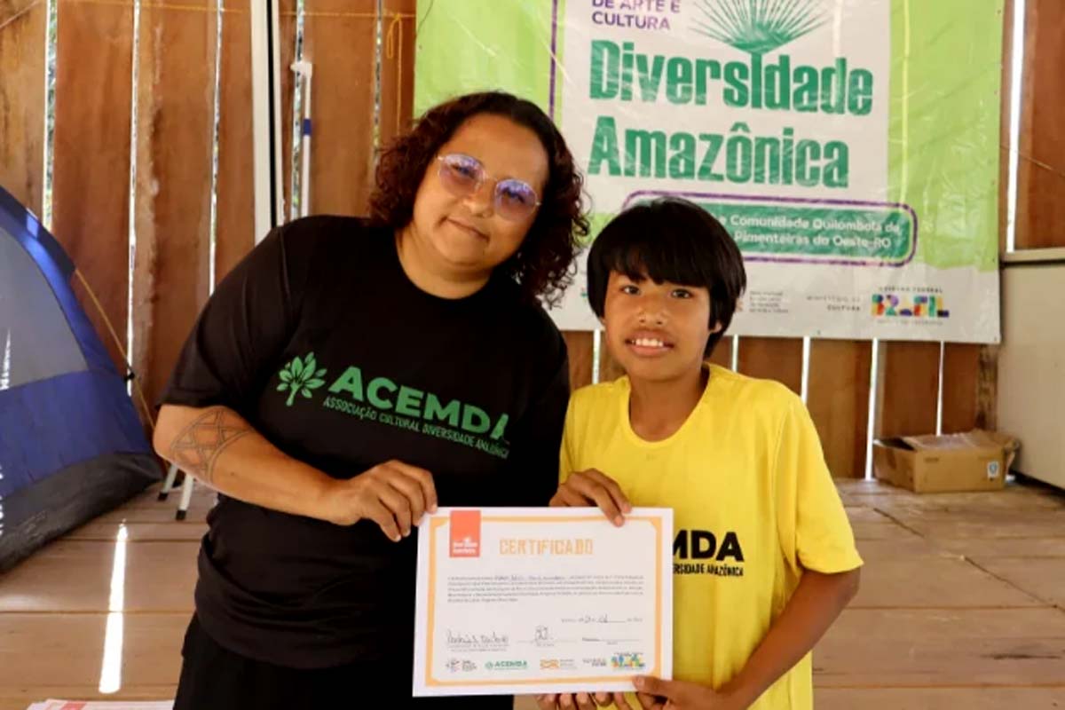 Oficina de vídeo documentário da Escola Livre de Arte e Cultura Diversidade Amazônica capacita 31 participantes