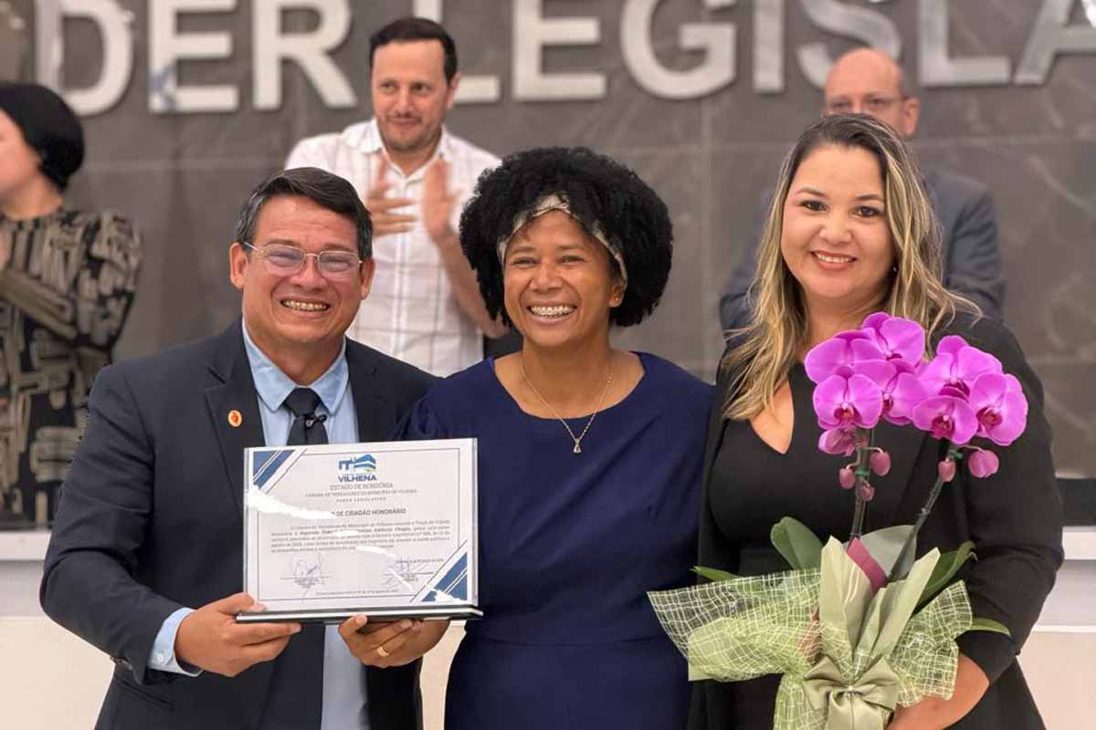 Deputada Federal Sílvia Cristina recebe o título de cidadã honorária de Vilhena