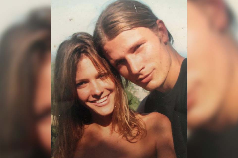 Rodrigo Hilbert mostra foto antiga com Fernanda Lima