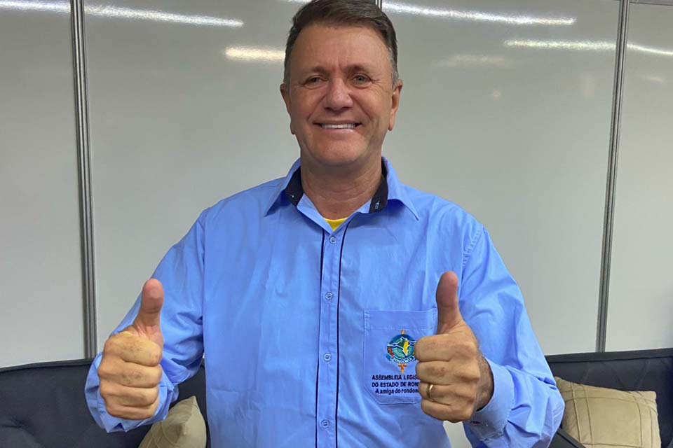 Deputado Luizinho Goebel solicita com urgência recuperação da Linha 90 e melhorias em estrada de Tancredópolis e Alvorada do Oeste