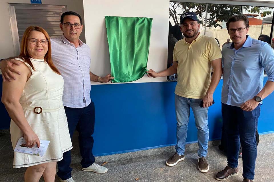 Jean Mendonça participa de inauguração de novas salas de aula em Rolim de Moura