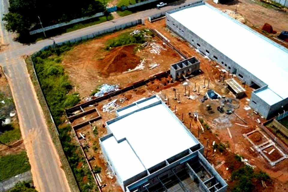 Obras do Centro de Hemodiálise de Jaru estão em estágio avançado