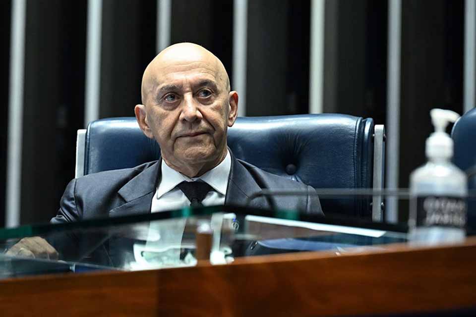 Senador de Rondônia dispara contra prefeitos do Brasil: “a maioria não está nem aí”