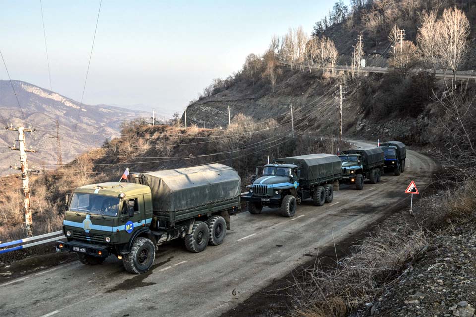 Separatistas admitem negociar retirada das tropas do Azerbaijão