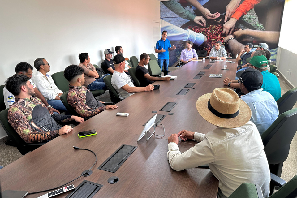 Deputado Cássio Gois lidera diálogo crucial para setor cafeeiro em Rondônia na luta contra os nematóides