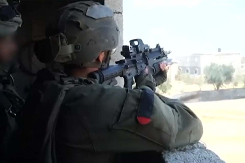 Exército de Israel faz disparos perto de diplomatas na Cisjordânia