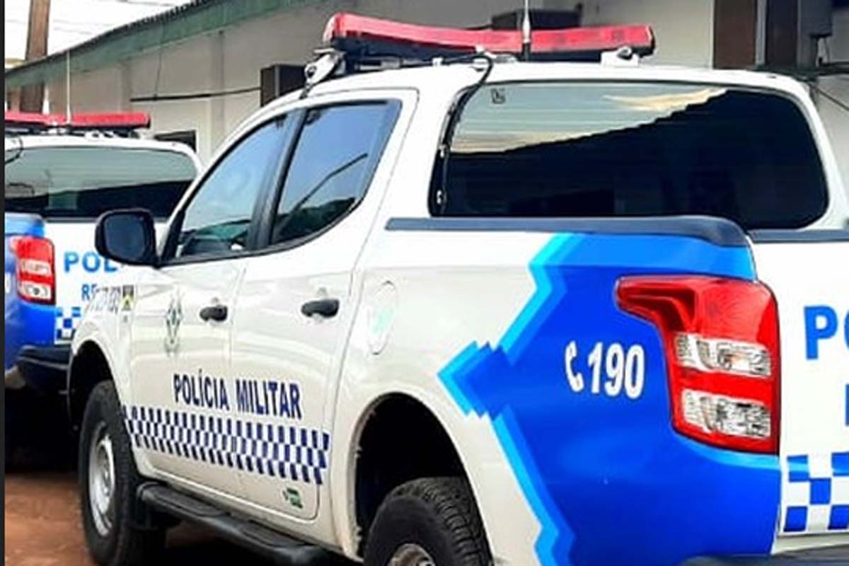 Homem é preso após ameaçar matar familiares e manter companheira trancada