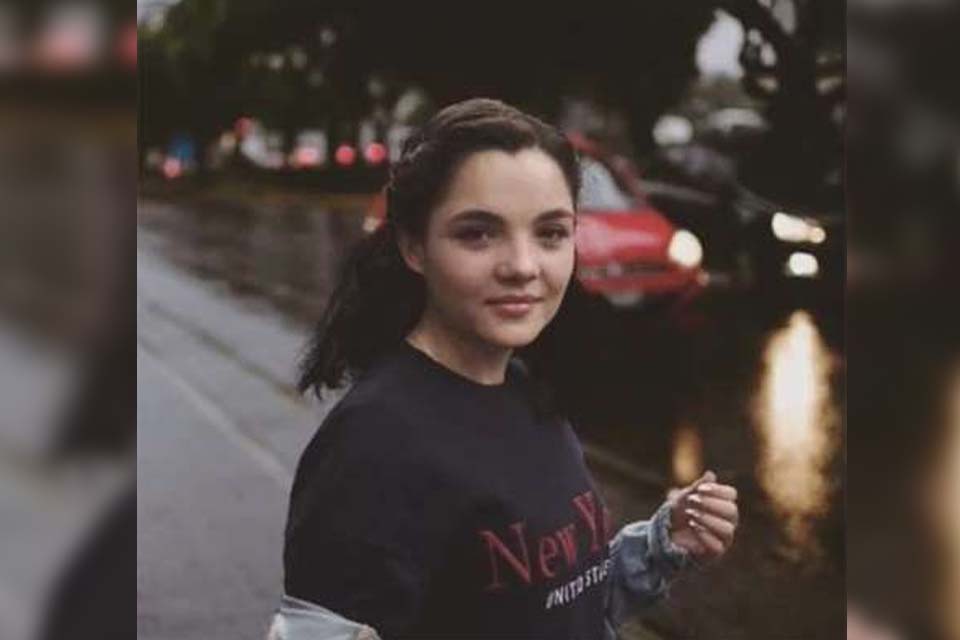 Dubladora de Frozen, Andrea Arruti morre aos 21 anos