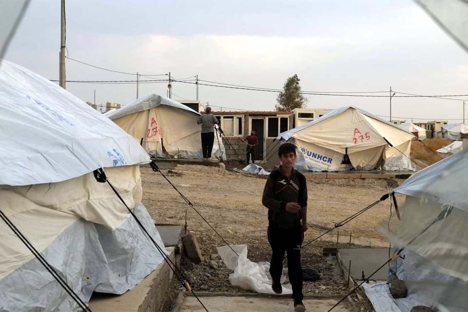 Pelo menos 30 crianças morrem de frio em campo de refugiados na Síria