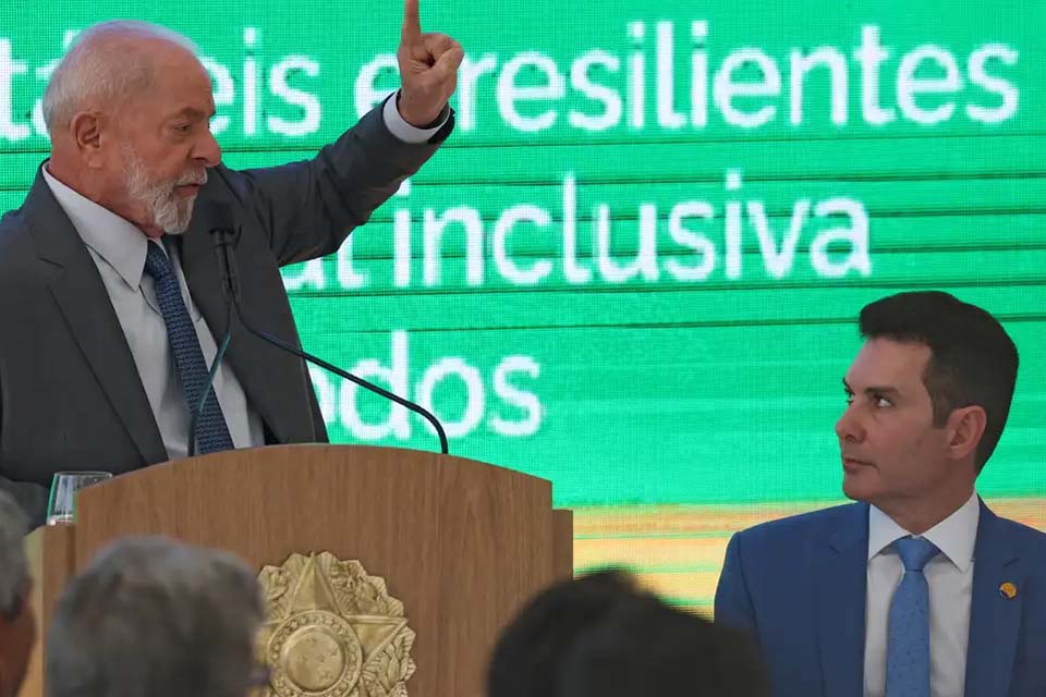 Lula anuncia R$ 41,7 bilhões em obras de mobilidade e drenagem urbana