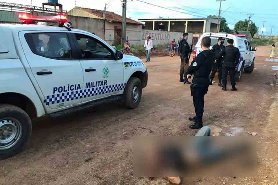 Homem é espancado após atacar duas adolescentes para estuprar