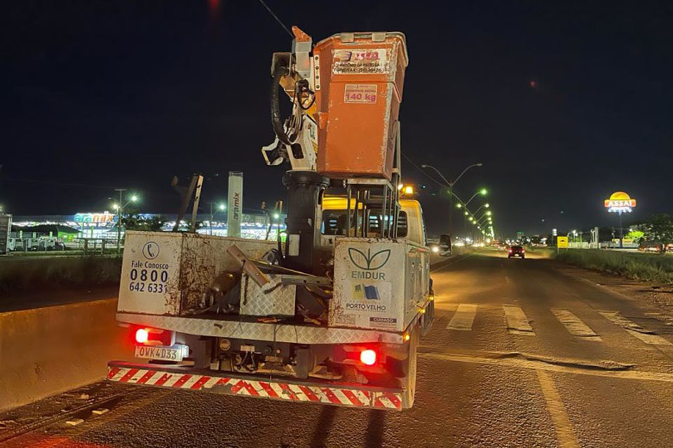 Iluminação pública em trecho da BR-364 é restabelecida pela Prefeitura de Porto Velho