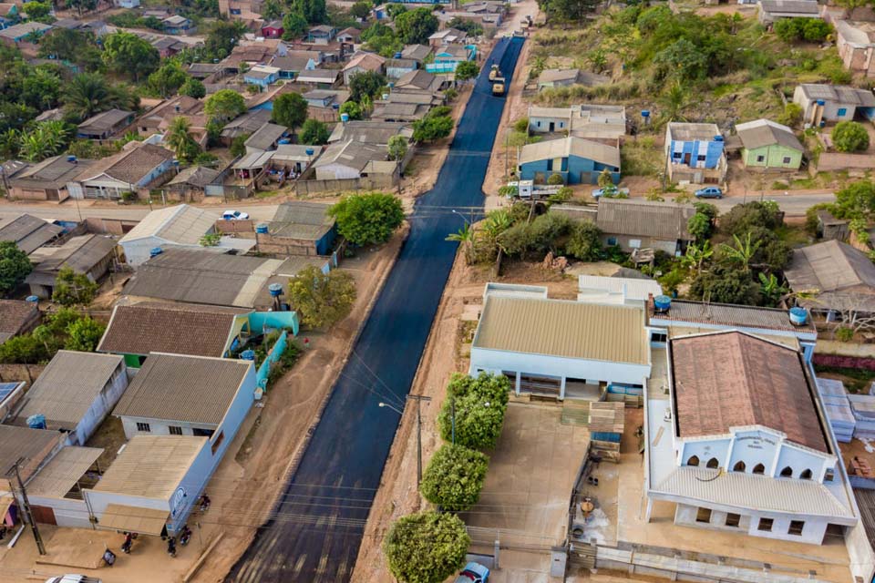 Prefeitura conclui obras de pavimentação asfáltica na Rua Marechal Rondon no setor 7