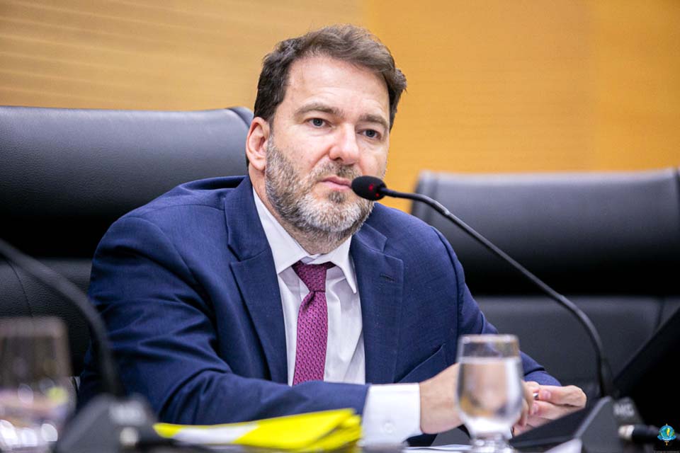 Deputado Alex Redano cobra manutenção urgente de ponte na RO-010 em Cacaulândia