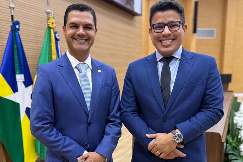 Deputado Cássio Gois garante mais de R$ 2,4 milhões para a saúde de Cacoal com exames de ressonância e novos veículos