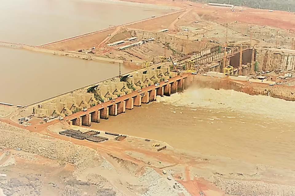 Arbitragem pede reversão de aumento de capital na holding da usina de Santo Antônio