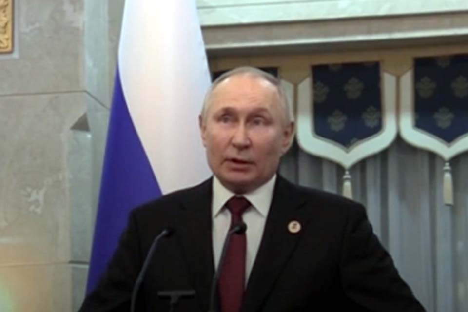 Presidente russo: Vladimir Putin pode ser julgado por crimes de guerra