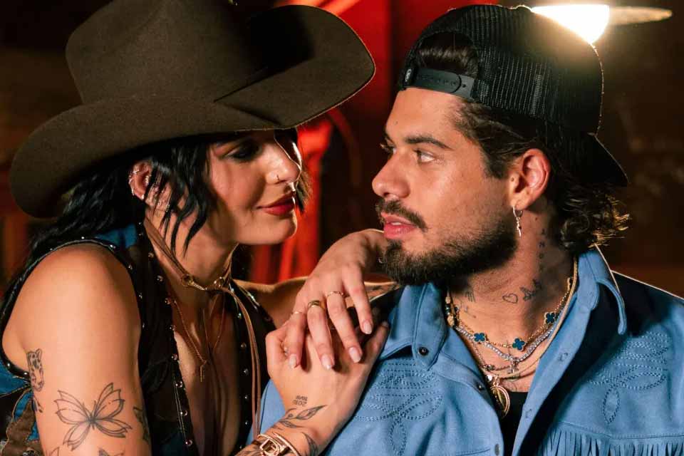 Ana Castela sobre pais serem contra namoro com Zé Felipe: “O pix caiu e precisam difamar”