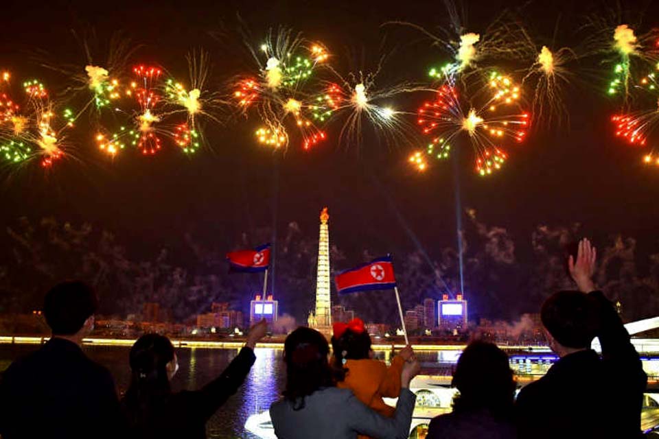 Coreia do Norte celebra aniversário do seu fundador sem desfile militar