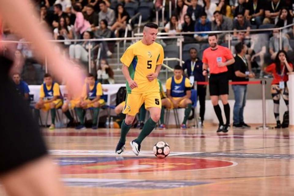 Escola de Cujubim representa Rondônia na seletiva nacional para Mundial de Futsal