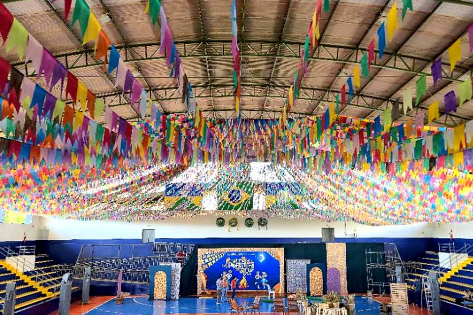 Prefeitura de Jaru realiza últimos ajustes para o tradicional Arraiá da Prefeitura