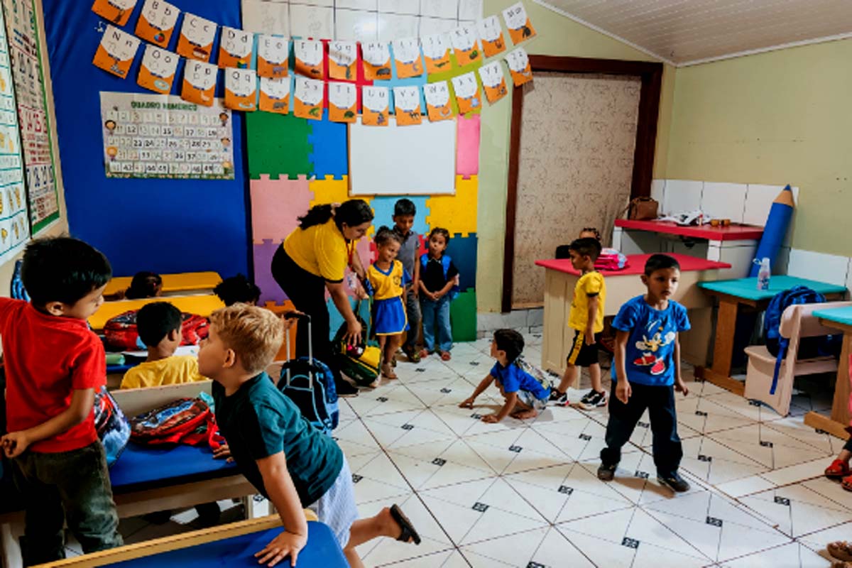 Prefeitura assegura crianças em sala de aula em Vista Alegre do Abunã