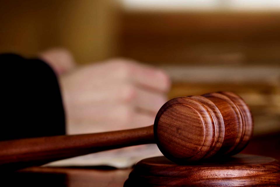 Três russos condenados por assassinatos ligados a rituais satânicos