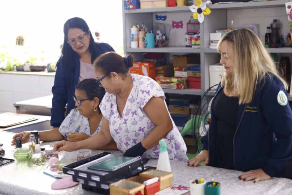 Terapia ocupacional contribui para saúde mental de pacientes da clínica de psiquiatria do Hospital de Base