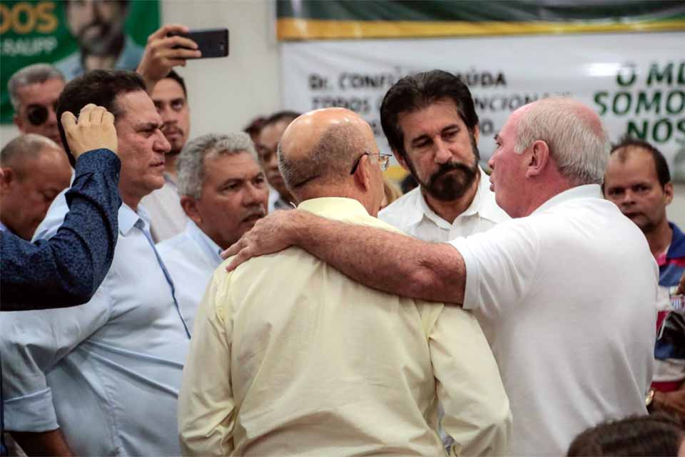 Confúcio Moura relembra convenção caótica do MDB em Rondônia marcada por tumulto e 'quebra-pau'