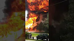 Caminhão tanque explode e assusta moradores 