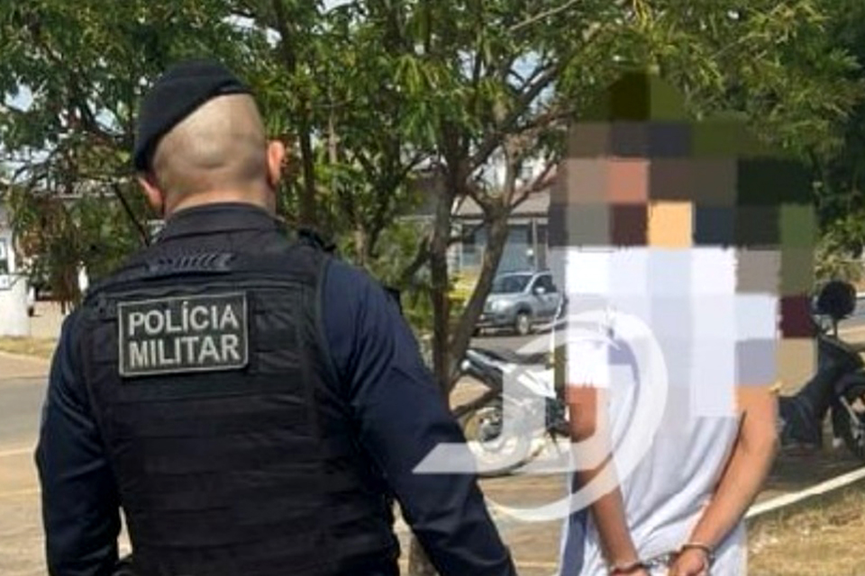 Menor é apreendido com arma e grande quantidade de droga no Setor 08