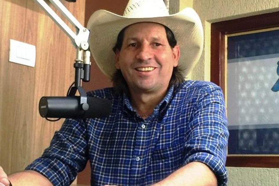 Asa Branca, locutor de rodeios, morre aos 57 anos