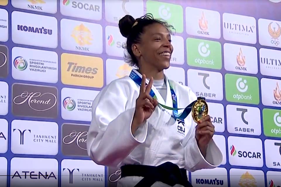 Rafaela Silva é bicampeã mundial de judô; Daniel Cargnin é bronze