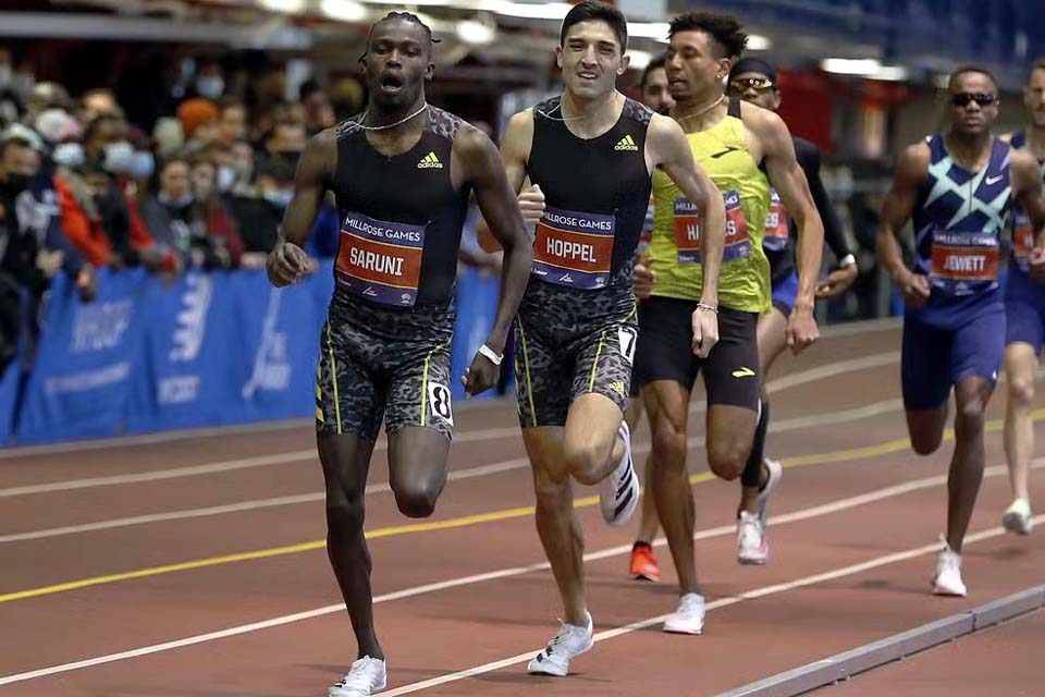 Corredor tenta colocar sósia para fazer exame antidoping e é suspenso